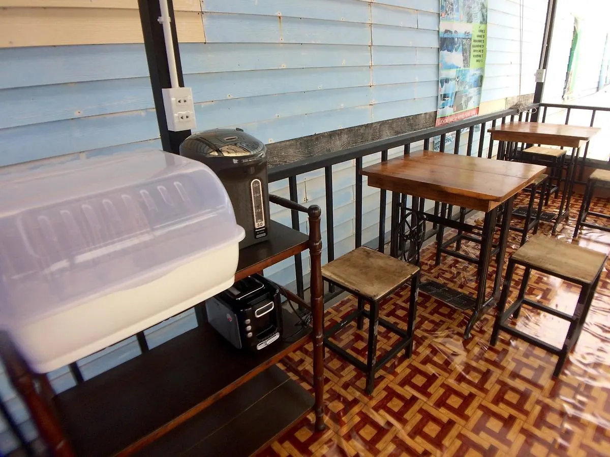 Rx Hostel - Klong Nin Beach Ko Lanta 0*,  Tailandia